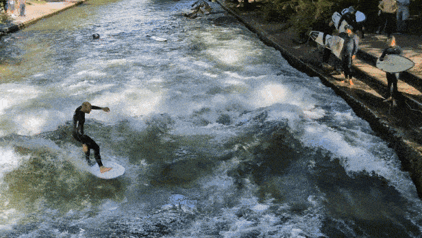 Surfing in Munich