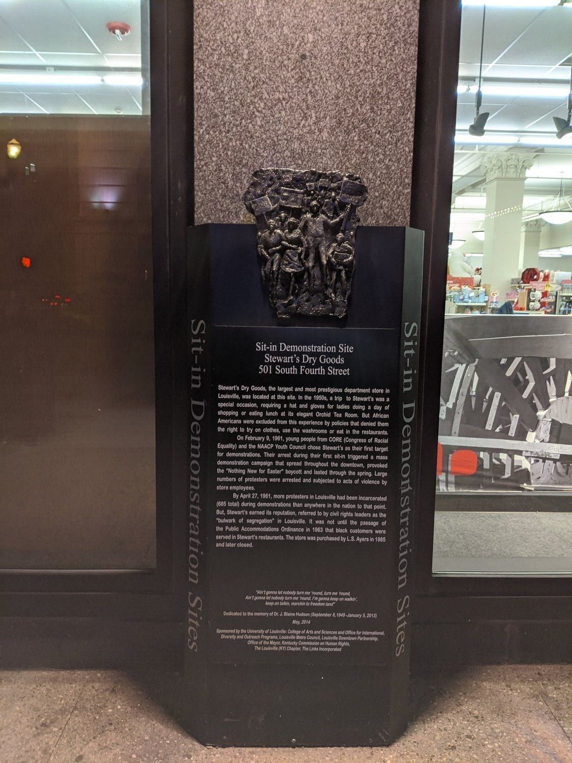 A historical marker commemorates the 1961 civil rights movement at 501 S Fourth St, capturing the location's significance in Louisville's history.