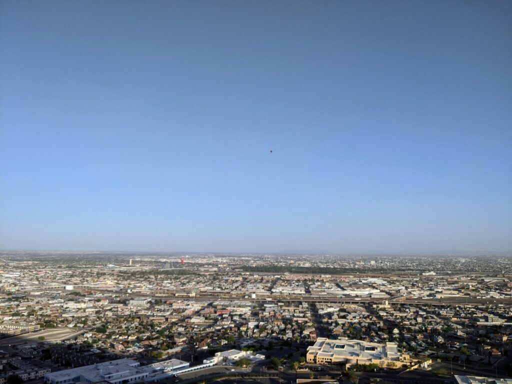 A view of El Paso, Texas, with mountains in the background